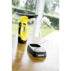 Kärcher Fenstersauger-Ladestation 2.633-116.0, Ladestation Mit Wechselakku Für Fenstersauger WV 5 -Kärcher 4e6fca3d23add75afe0c2c0e75be74ae90cb21f1 fenstersauger ladestation kaercher 2.633 116.0